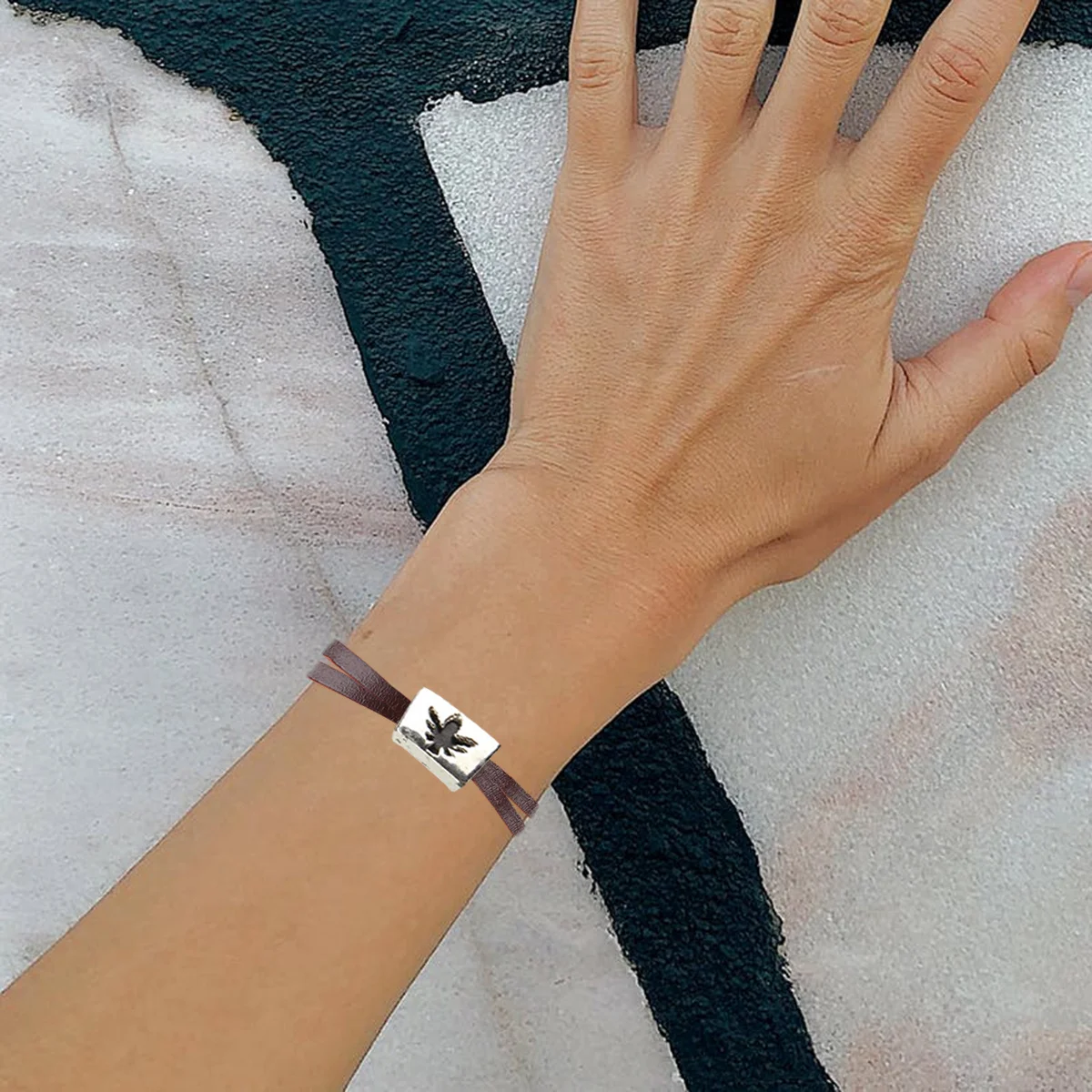 

5M Cowhide Roll Flat Strong Smooth Cord DIY Jewelry Making Bracelet Necklace Macrame Supplies Light Brown