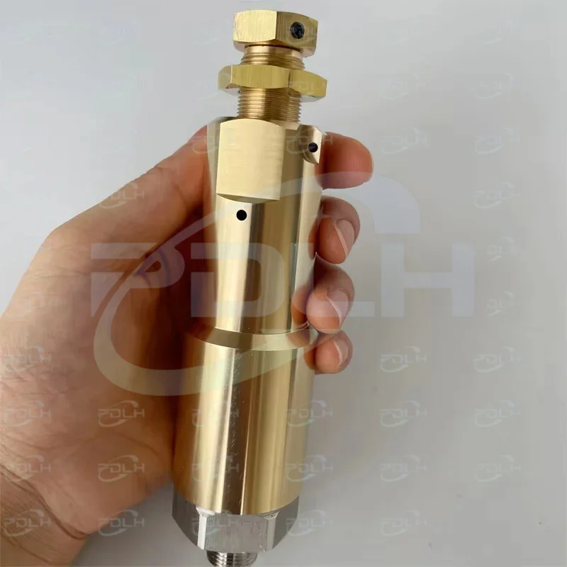 

Brass G1/2 Male 60MPA Large Flow Triplex Plunger Pump Pressure Washer Parts Pressure Pump Safety Regulator Relief Valve SVT-60