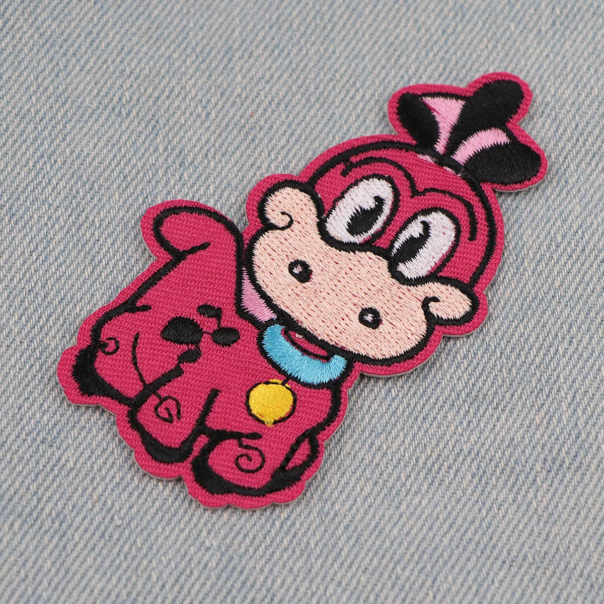 Cute Dinosaur Patch Cartoon Embroidery Patch Iron On Patches For Clothing Thermoadhesive Patches On Clothes DIY Sew Badges