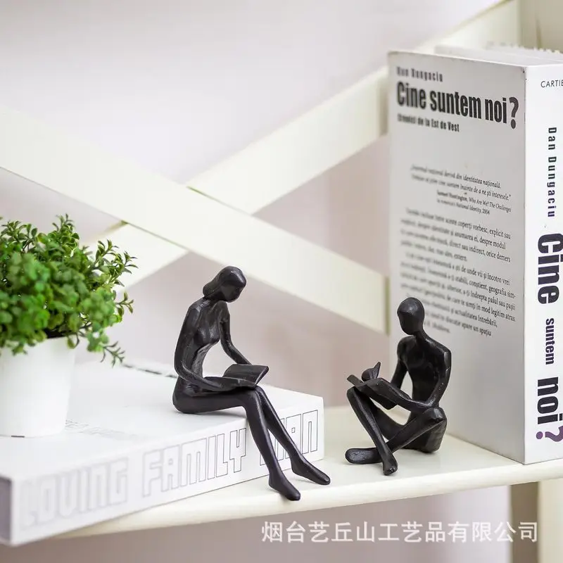 Modern minimalist cast iron couple reading statue, decoration for living room, entryway, TV cabinet, study, bookshelf, and craft