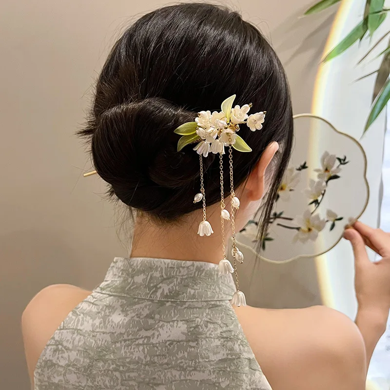 Chinese Style Hair Sticks Flower Wooden Hair Chopsticks Retro Flower Decor with Tassel Wooden Handmade Hairpin Hair Accessories