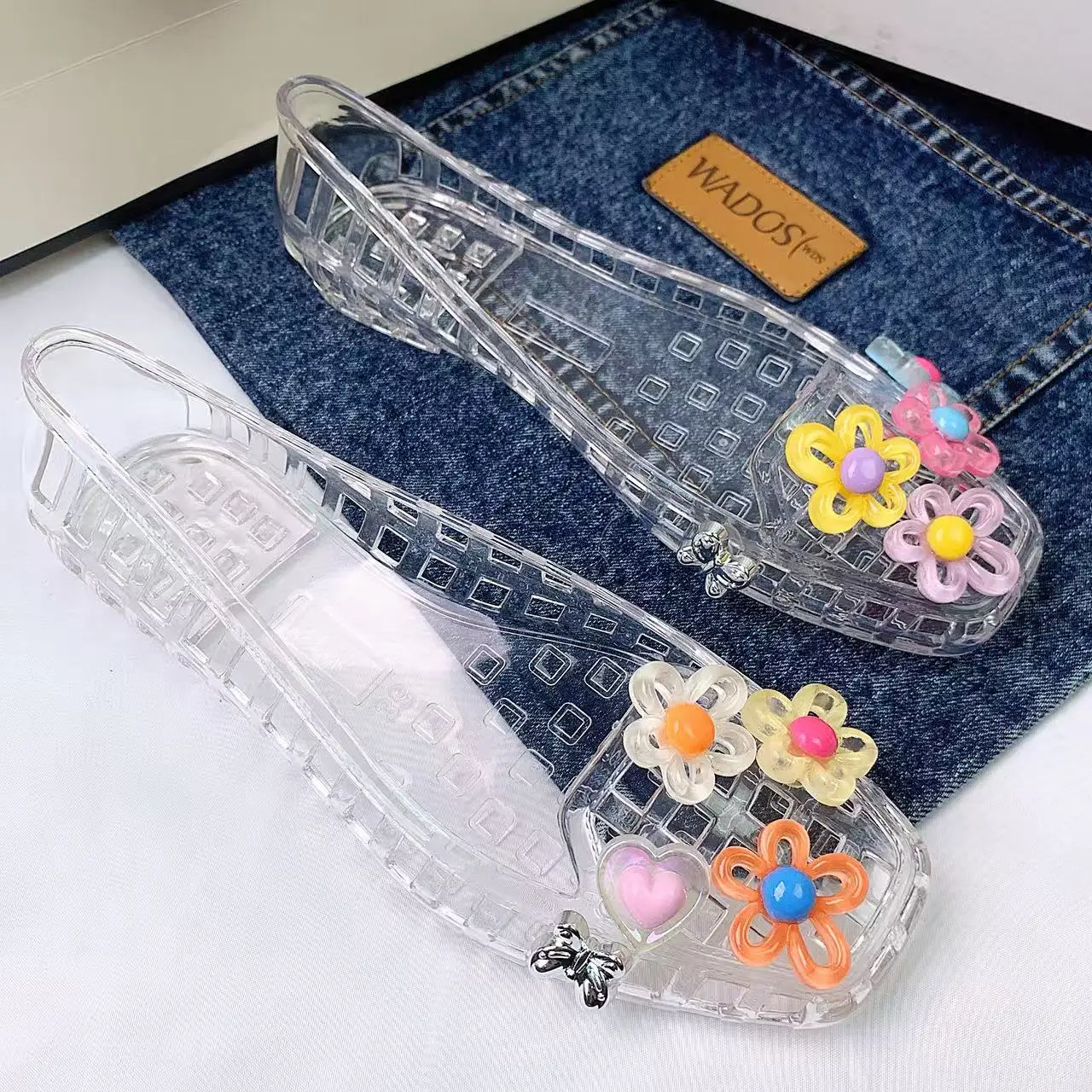 Fashionable Women's Shoes Jelly Crystal Shoes Women's Shoes Rainbow Flower Set Accessories Crystal Shoes Sandals Jelly Shoes Slip-On Slippers view 3