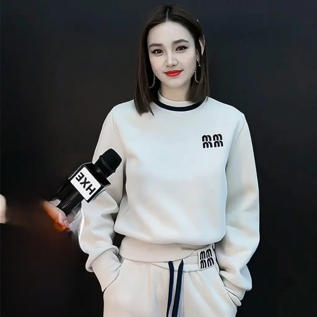 

Women's Fleece-Lined Thickened Sweater Suit European Style Casual Sports Two-Piece Set Autumn Winter Fashion Loose Fit