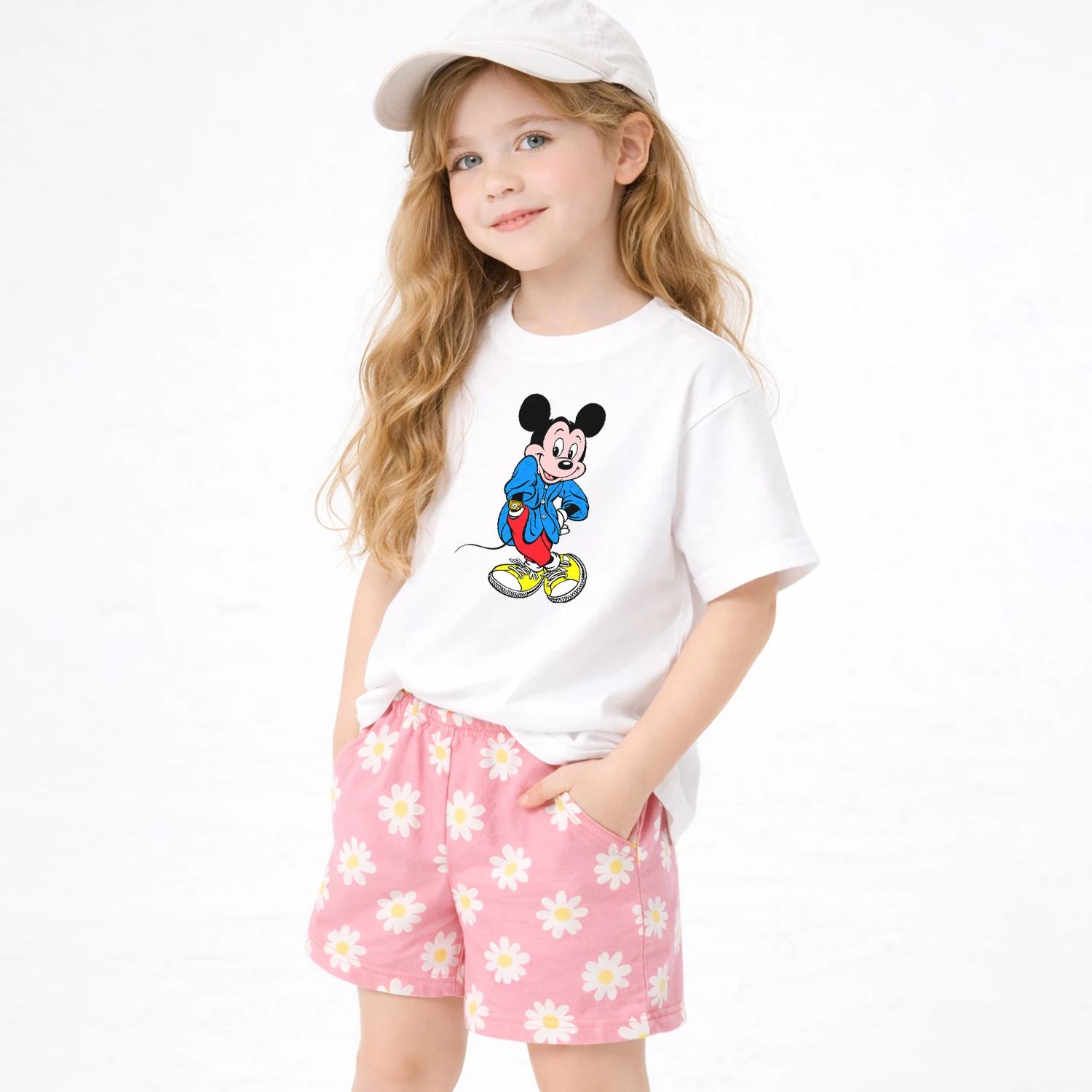 

Детская хлопковая дышащая футболка с короткими рукавами с Микки Маусом, футболка с принтом мультфильмов Диснея, модная милая одежда в стиле аниме для мальчиков и девочек, подарки
