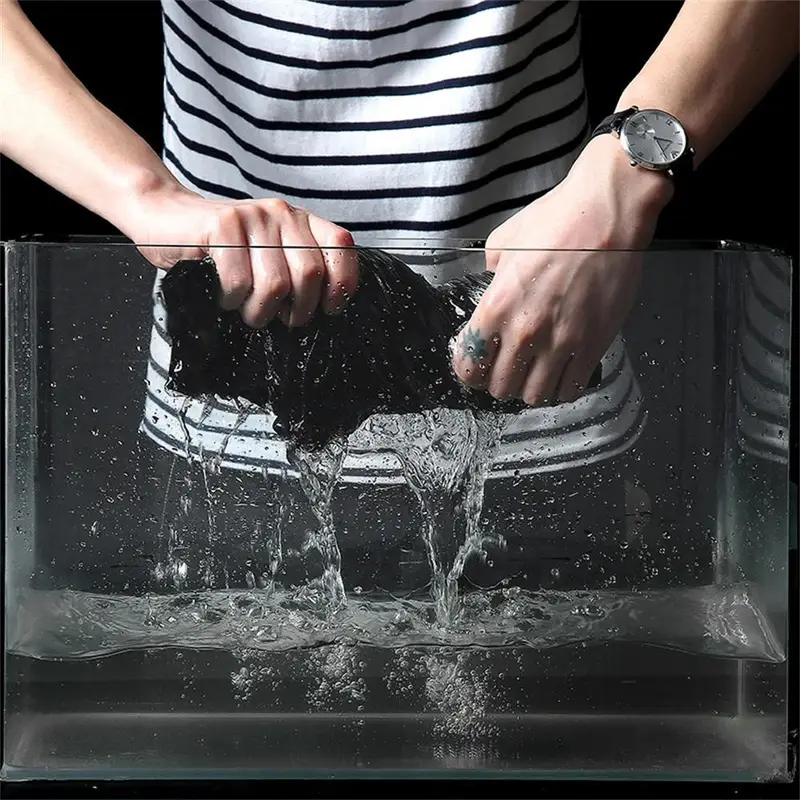 Men's Summer Ultra-thin Ice Silk Beach Casual Shorts Jogging Sport Quick Dry Male Zipper Loose Gym Sports Short Pants Sweatpant - Image 3