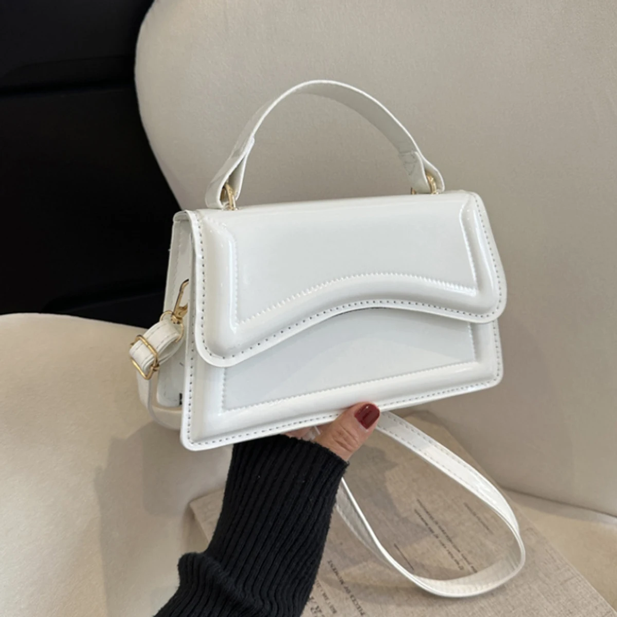 Fashion new women\'s bag shoulder bag small fresh simple small square bag summer solid color handbag diagonal bag a package