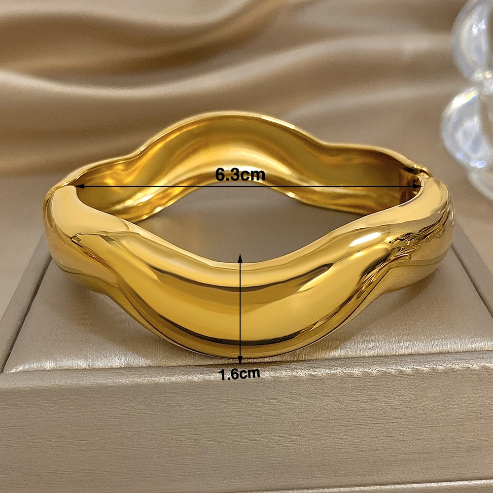 DODOHAO Minimalist Glossy Stainless Steel Bangle Bracelets Women Irregular Wave Spring Opening Bangle Party Luxury Jewelry Gift
