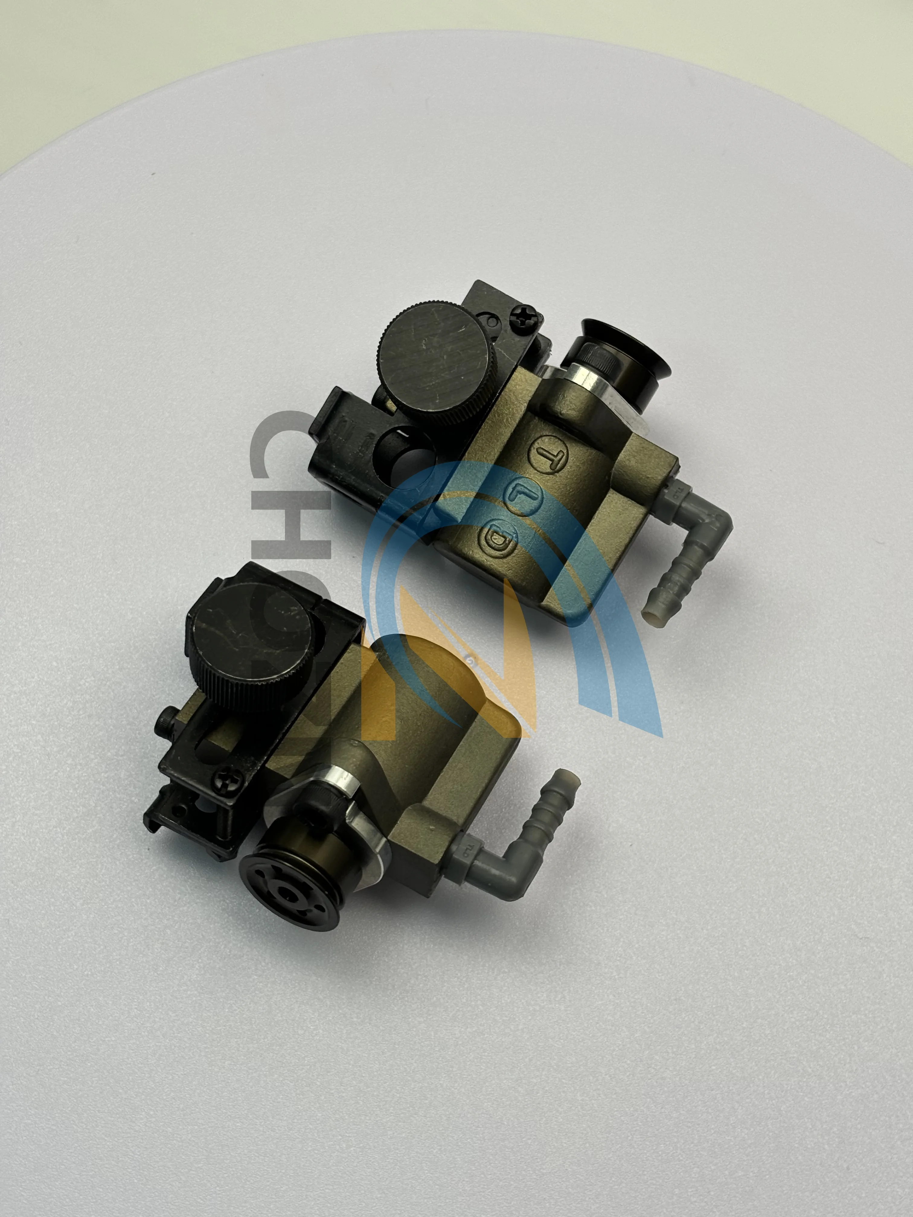 Heidelberg SM102 Druckmaschine Offsetdruckmaschine Transferdüse Separator Saugdüse Papierteile