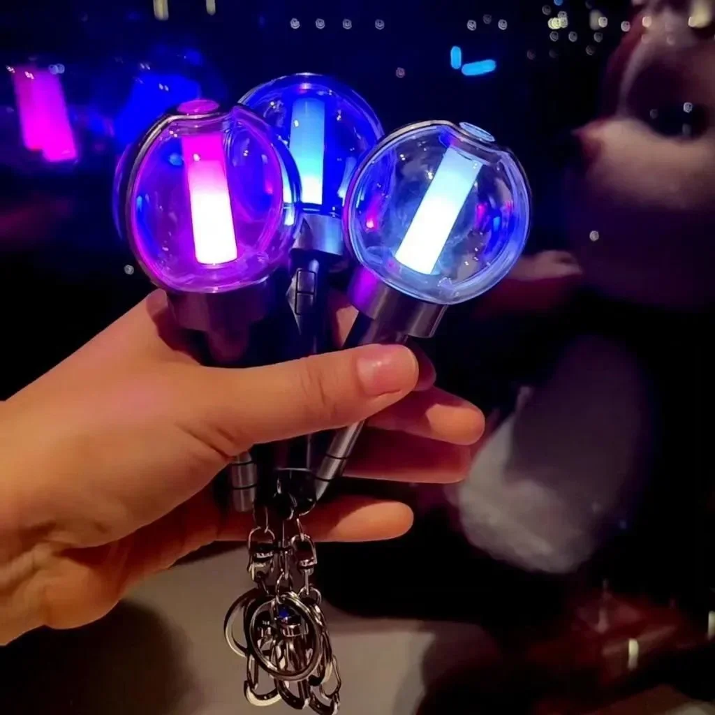 ไอดอลKpopเครื่องยนต์Mini Lightstick Key Ring Glow StickพวงกุญแจJUNGWON HEESEUNG JAY JAKE SUNGHOON SUNOO NI-KIแฟนของขวัญ