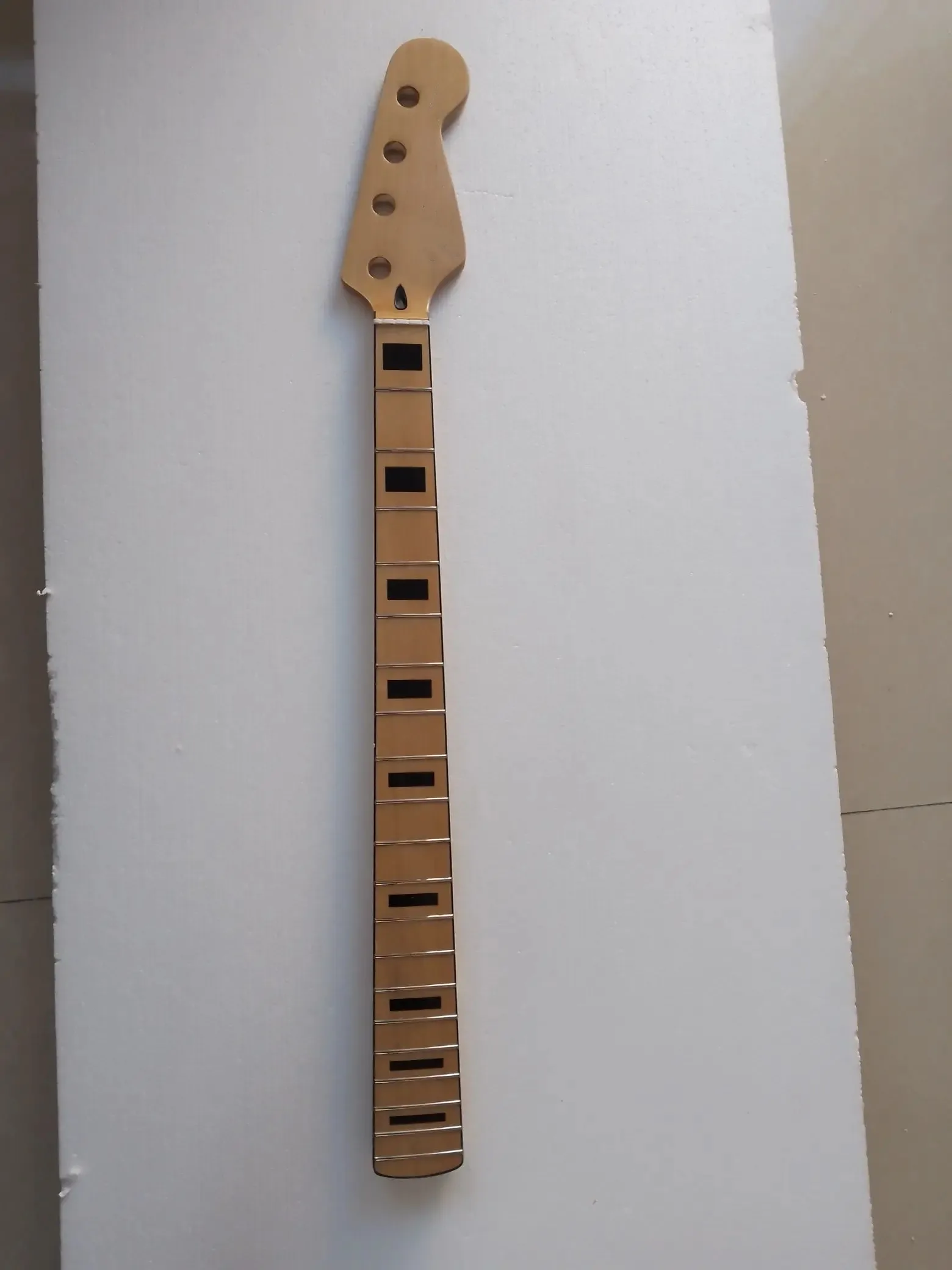 4 string bass Neck. Retail, Wholesale, Custom, Spot, Free Shipping