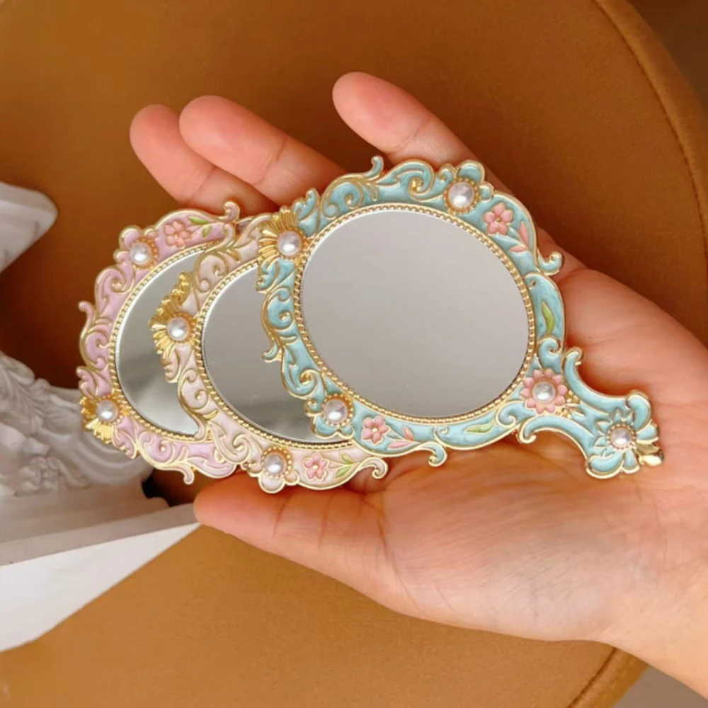 Europese Vintage Handheld Make-upspiegel Ovaal Gesneden Parel Decoratie Draagbare Reisspiegel Hoofse Stijl Thuis Room Decor Gift