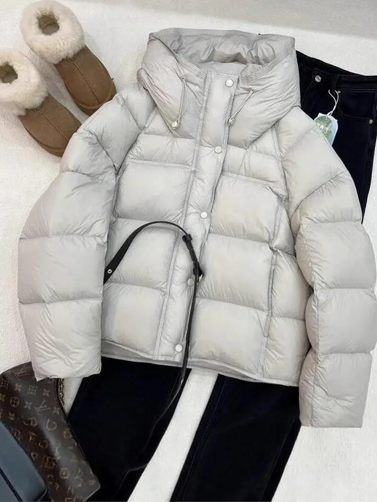 

Short Puffer Jacket Women's Winter New Style Small Size Loose Fashion Hood Thick Warm White Duck down Coat Cleanfit Style
