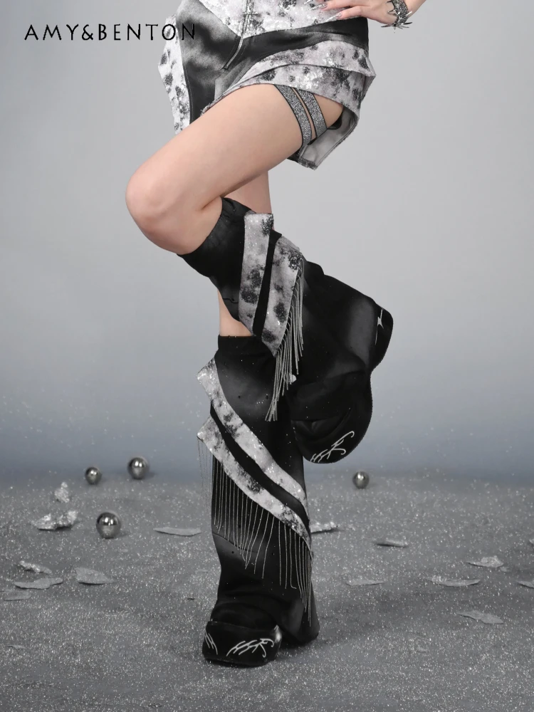 Original Goth Print Y2k Subculture Legwarmers Female Punk Style Metal Tassel Hot Girl Leg Warmers Medium Tube Socks Cover Women