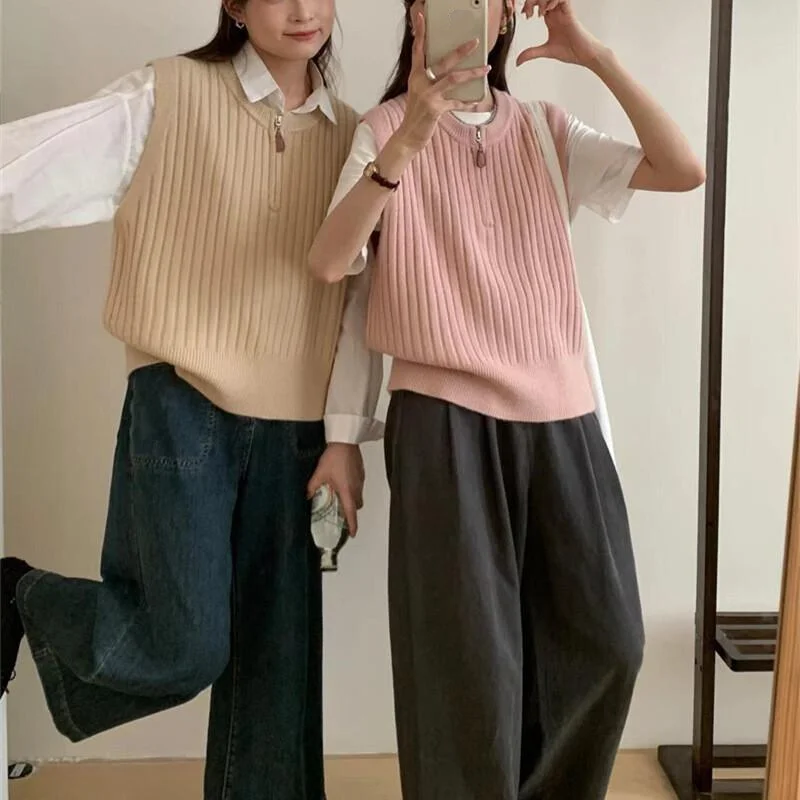 

Новая весенне-осенняя женская вязаная безрукавка на молнии, топ-жилет, верхняя одежда в корейском стиле, модный повседневный хлопковый вязаный свитер