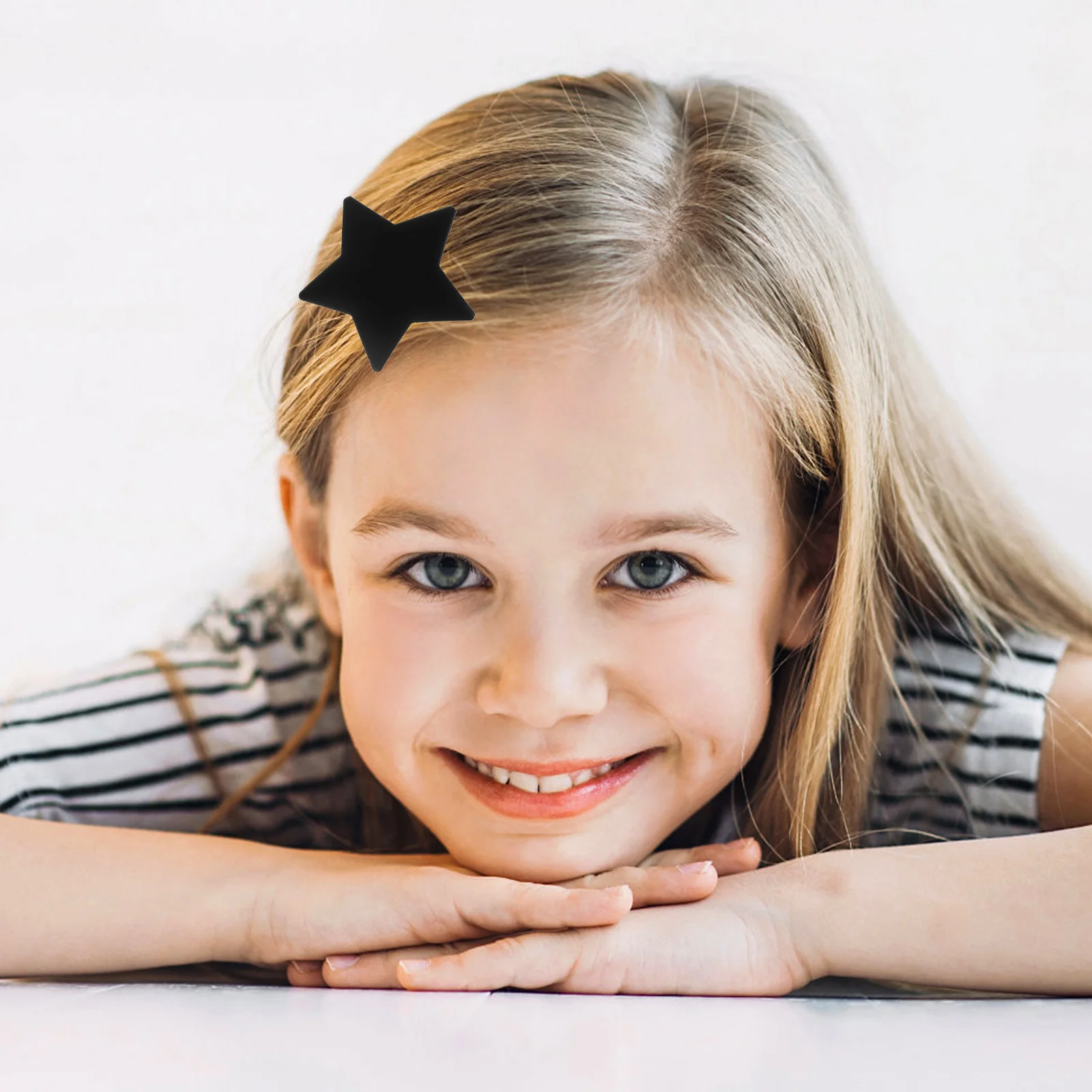 

4 pcs Metal Clips Star Shaped Small Hair Clips For Girls Women Cute Hair Accessories Decorative Kawaii Hairpins For Daily Party