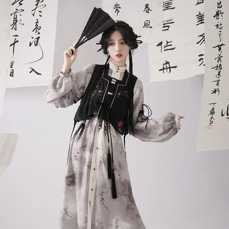 2025 مجموعة hanfu التأثيرية النمط الصيني الجديد الحديث المألوف اليومي hanfu سحر الأدب الفن خمر طقم مكون من قطعتين أسود