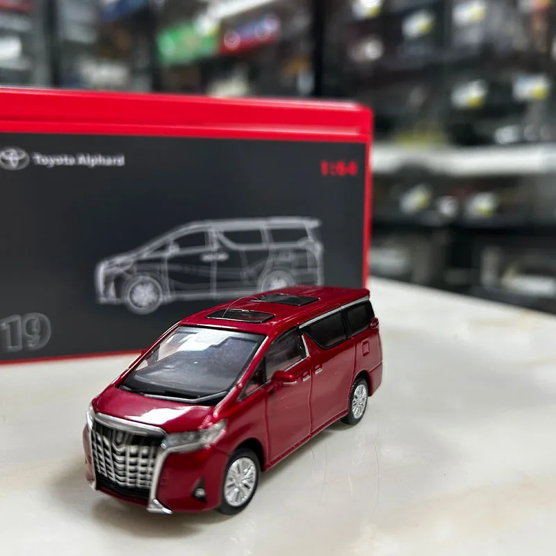 1/64 Model Car Alloy Diecast Toy Toyota ALPHARD 2018/2019 Style Cars Model Vehicle Toys Collection Decoration