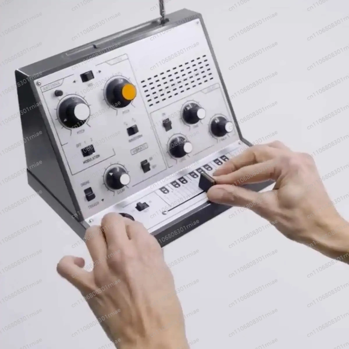 British Stylophone Theremin Retro Portable Analog Synth Electronic Instrument