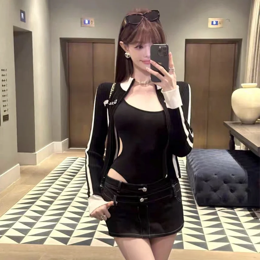 

Summer New Pure Desire Button Design Bal Jumpsuit Women Slimming with Chest Pad Top High Waist ort Pants