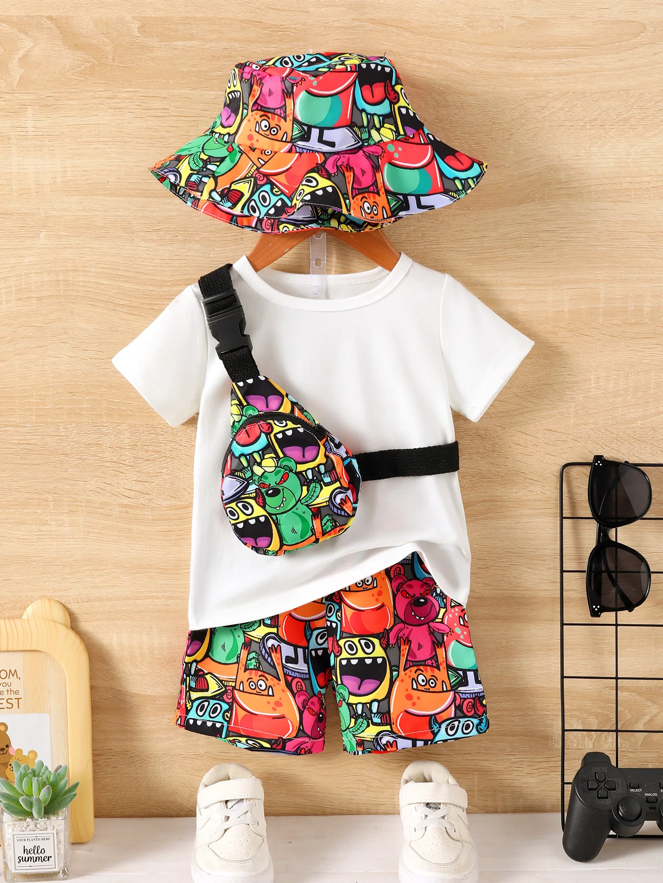 Baby Boys Summer Fashion Funny Four-Piece Pure White T-Shirt Top Cartoon Monster Print Straddle Bag Pocket Pants Sunscreen Hat