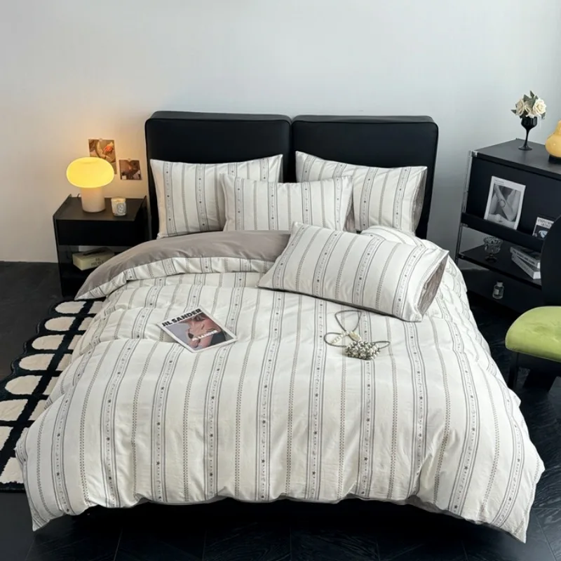 Tempat Tidur Dicelup Benang Katun Premium Set Empat Potong dari 100 Seprai Katun Murni Seprai Selimut Jacquard Model Topi Tempat Tidur Empat Potong