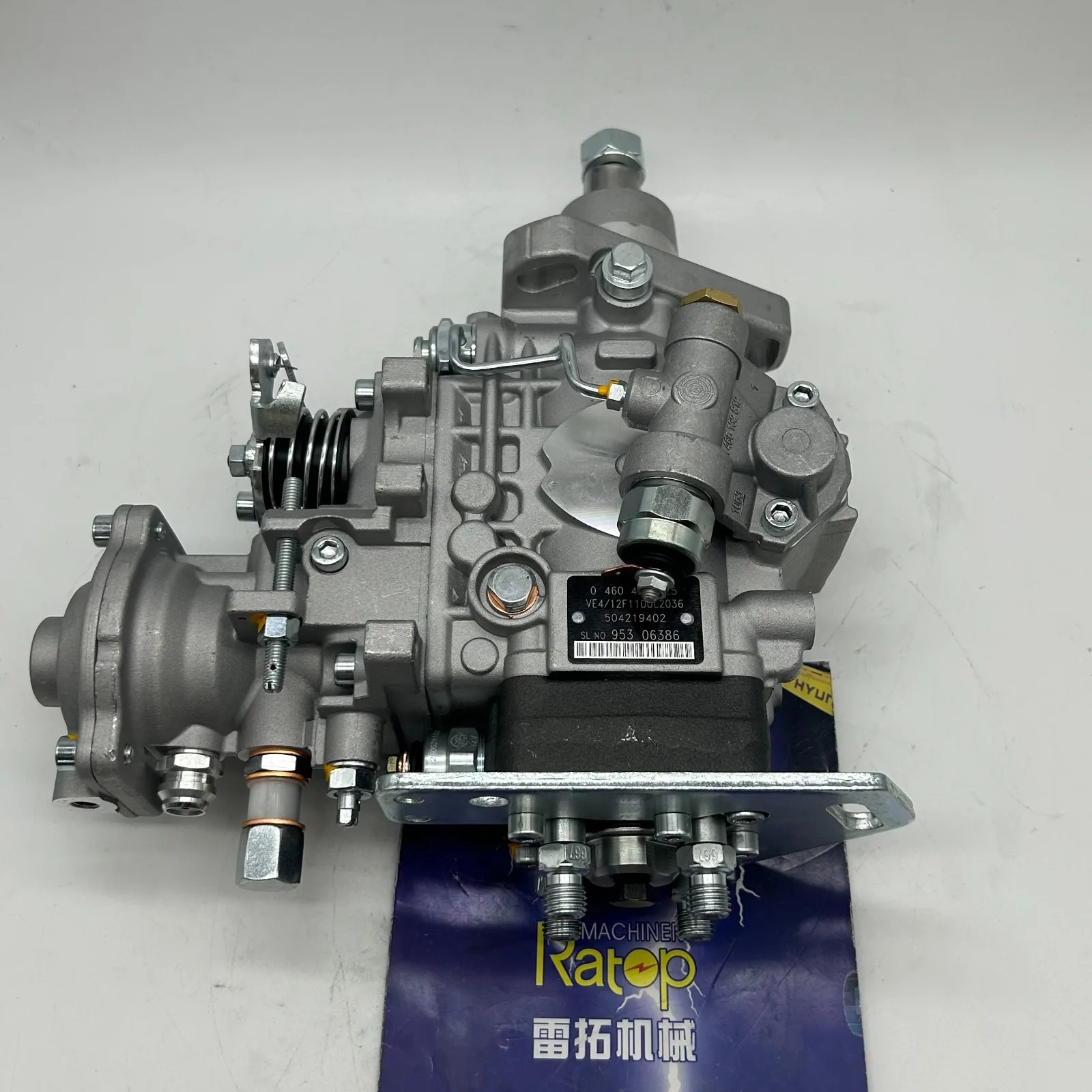 

Совершенно новый насос впрыска топлива 504219402 для деталей двигателя V2306