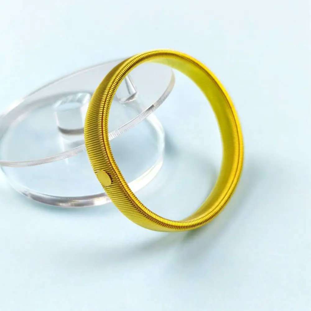 pulseira-de-braco-ajustavel-para-homem-com-fecho-de-mola-metalica-suporte-para-mangas-punho-elastico-elegante-acessorio-de-moda-confortavel-para-uso-diario