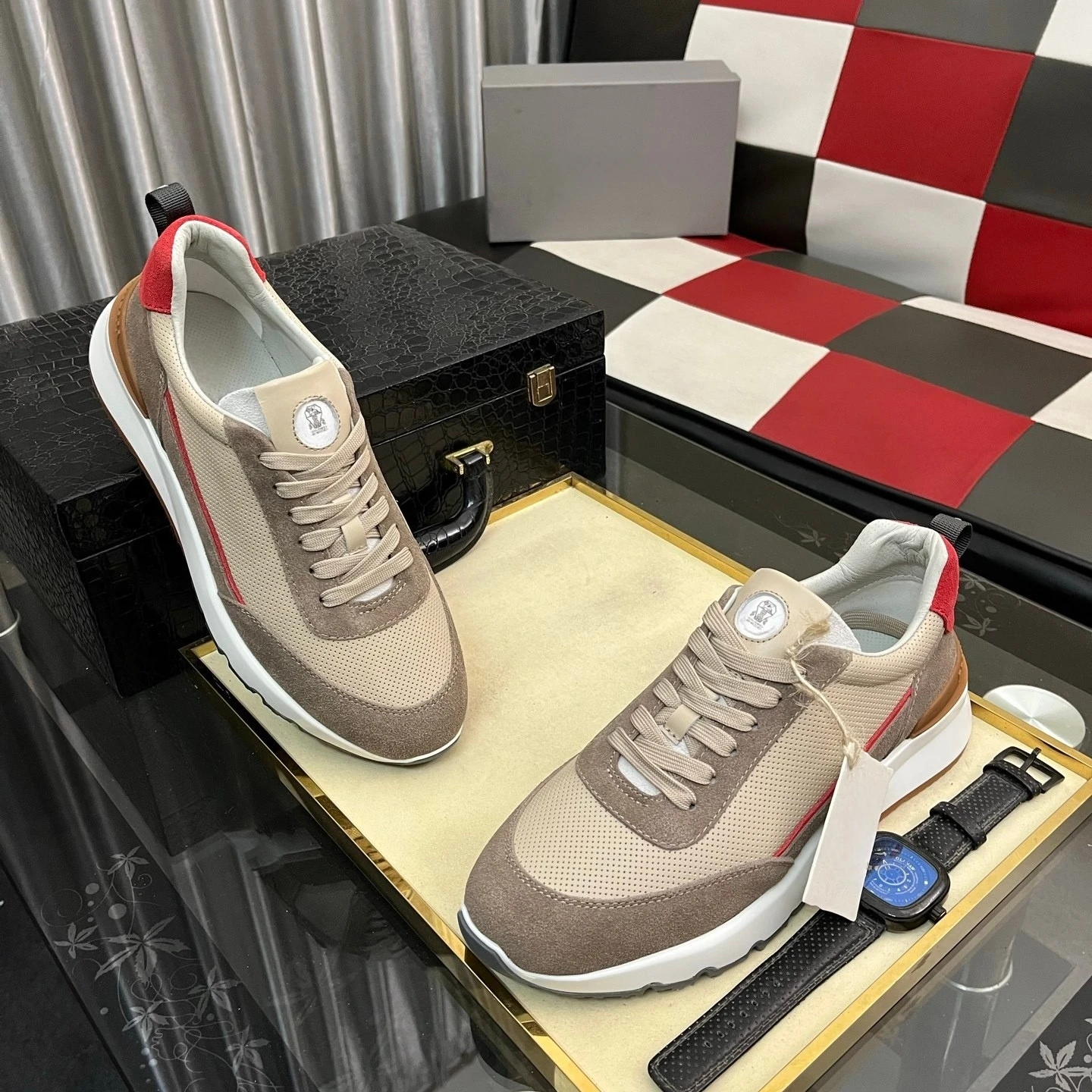 

Handmade Casual Sneakers Luxury Brand Men's Shoes Cow Suede Leather Breathable Running Hiking Cycling Sport Shoes Holiday Gifts