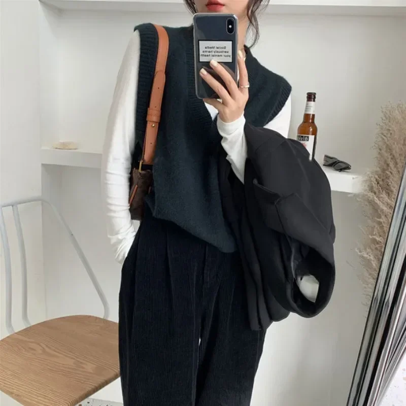 

Waistcoat Yellow V-neck Knit Vests For Women Pullover Loose Lady Sweaters Wool New Knitwear The Trip Cheap Clothes Autumn Winter