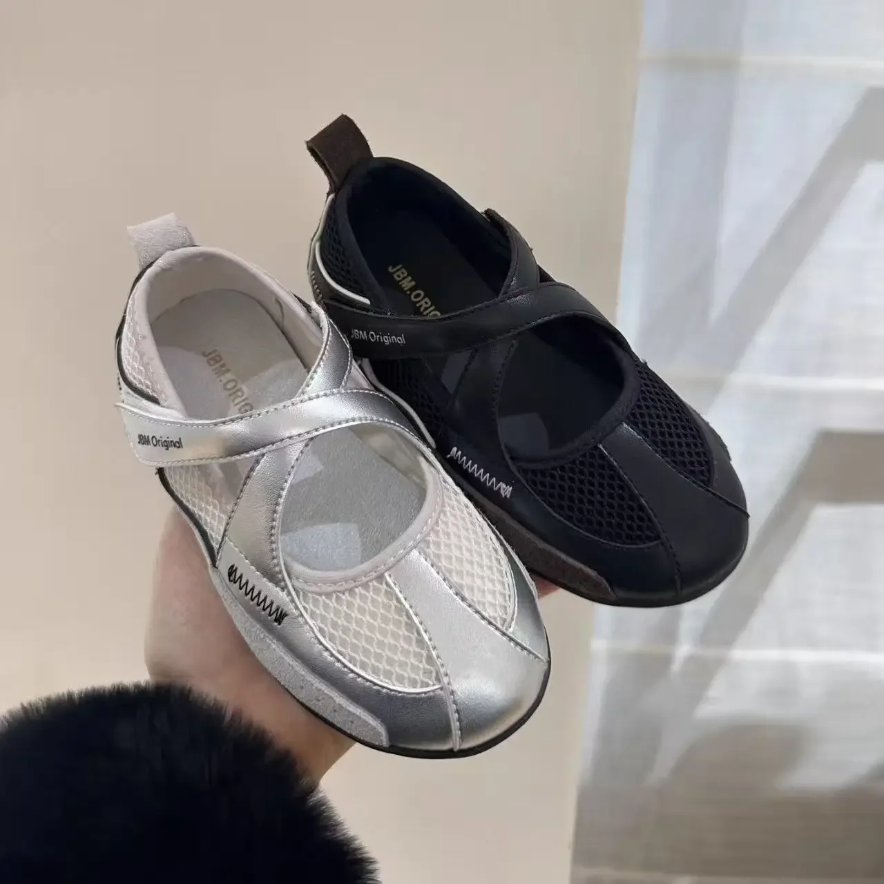 Mädchen Ballett-Sneaker 2026 – Neue Sommer Kinder Barfuß-Sneaker mit weicher Sohle, bequem, vielseitig, schick für Schule und Outdoor-Spiele – Detail 3