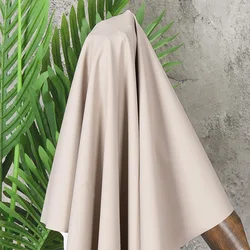 Buon Beige opaco morbido cuoio dell'unità di elaborazione elastico 4 lati simile alla pelle di agnello tessuto in ecopelle materiale da cucito abbigliamento moda fai da te