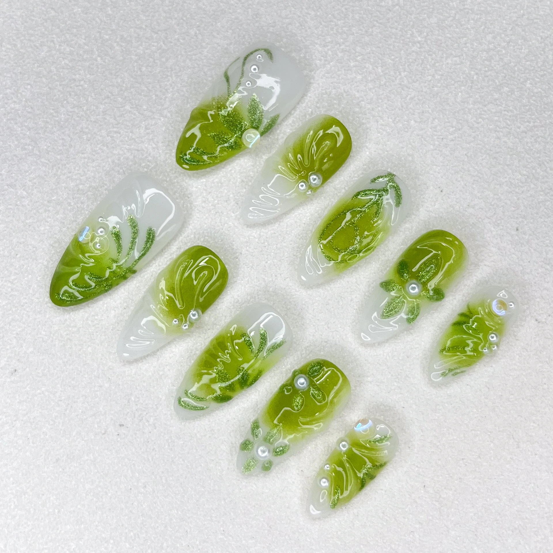 New Summer Series Handmade Fake Nails Press on Nails Flowers 3D Sculpture Gradual Change Design Almond Length