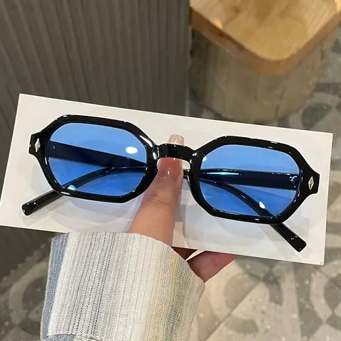 New Retro Small Polygon Rectangle Sunglasses Women Shades UV400 Fashion Blue Gradient Lens Men Retro Rivets Frame Sun Glasses