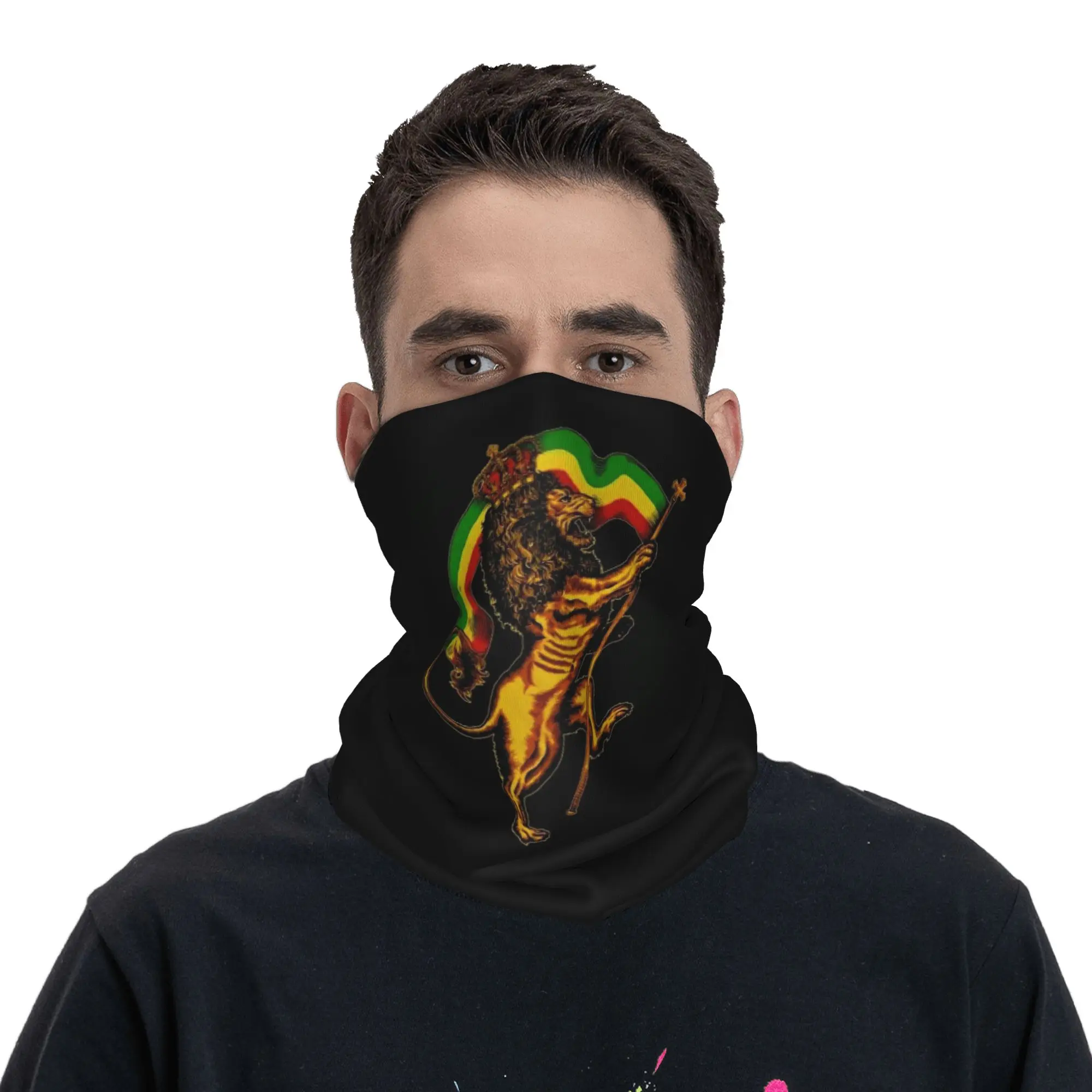 

Jamaican Lion Print Multifunctional Bandana Neck Gaiter Printed Wrap Mask Scarf Cycling Scarf Riding Unisex Adult Windproof