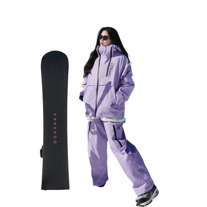

The New Purple Skiing Suit Set Is Thick and Warm, and The Men's and Women's Casual Outdoor Mountaineering Suits Are Waterproof