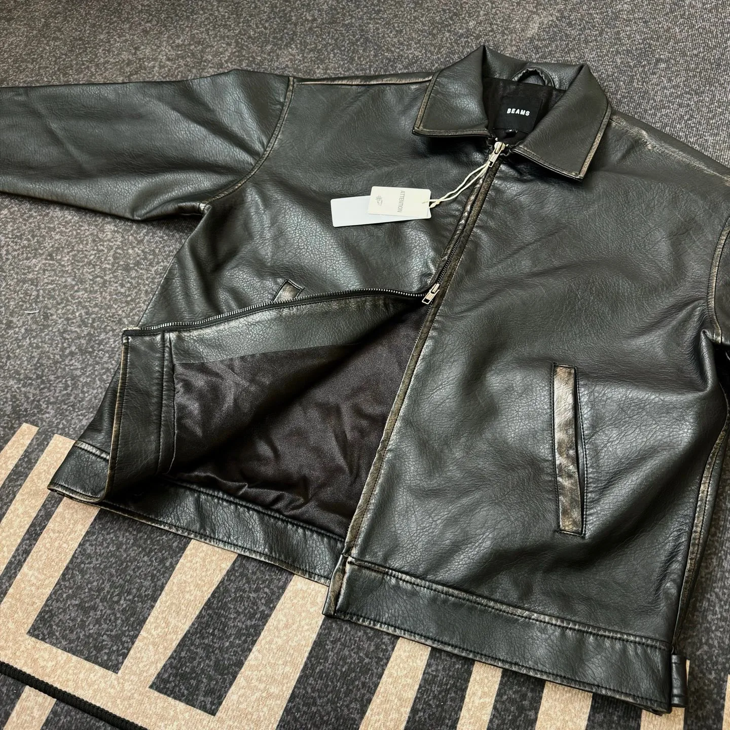 

2026 Fashion Japanese BEAMS 24AW Faux Leather Jacket Mens Vintage Washed Distressed Zip Up Biker Coat