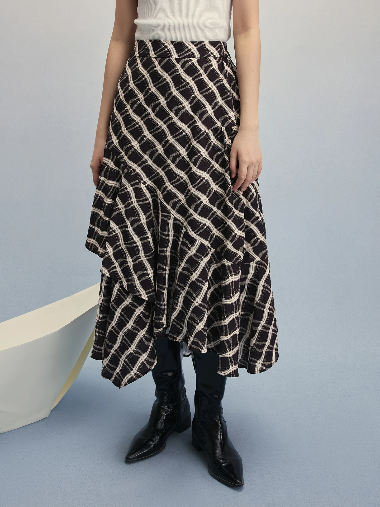 

Юбка CAREMIND с асимметричным клетчатым узором и принтом, женская, со средней талией, свободного кроя, из ткани с принтом, весна 2026, новая дизайнерская модель, хит продаж