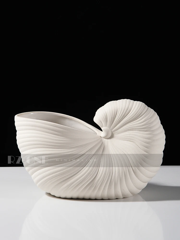 Ceramic shell nautilus vase high-end living room coffee table vase