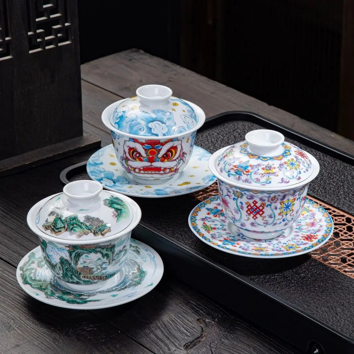 Blue-And-White Porcelain Gaiwan Complete Tea Tureen for Kungfu Brewing, Premium Home Ceramic Three-Piece Collection