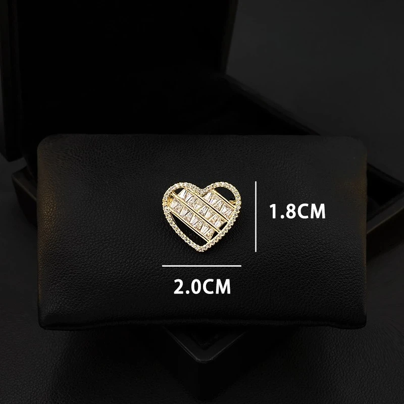 Elegant Fashion Delicate Small Heart Brooch Women's Suit Collar Pin Neckline Anti-Exposure Buckle Corsage Accessory Jewelry 5706