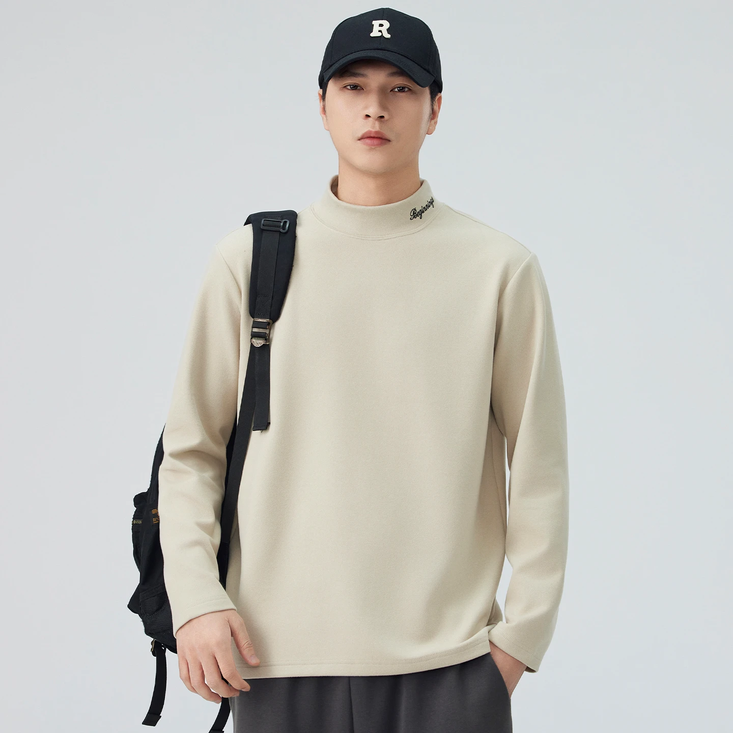Autumn Long Sleeve Stand Collar Embroidery T-shirt Men Loose Casual Bottom T Shirt Campus Boys Tshirt