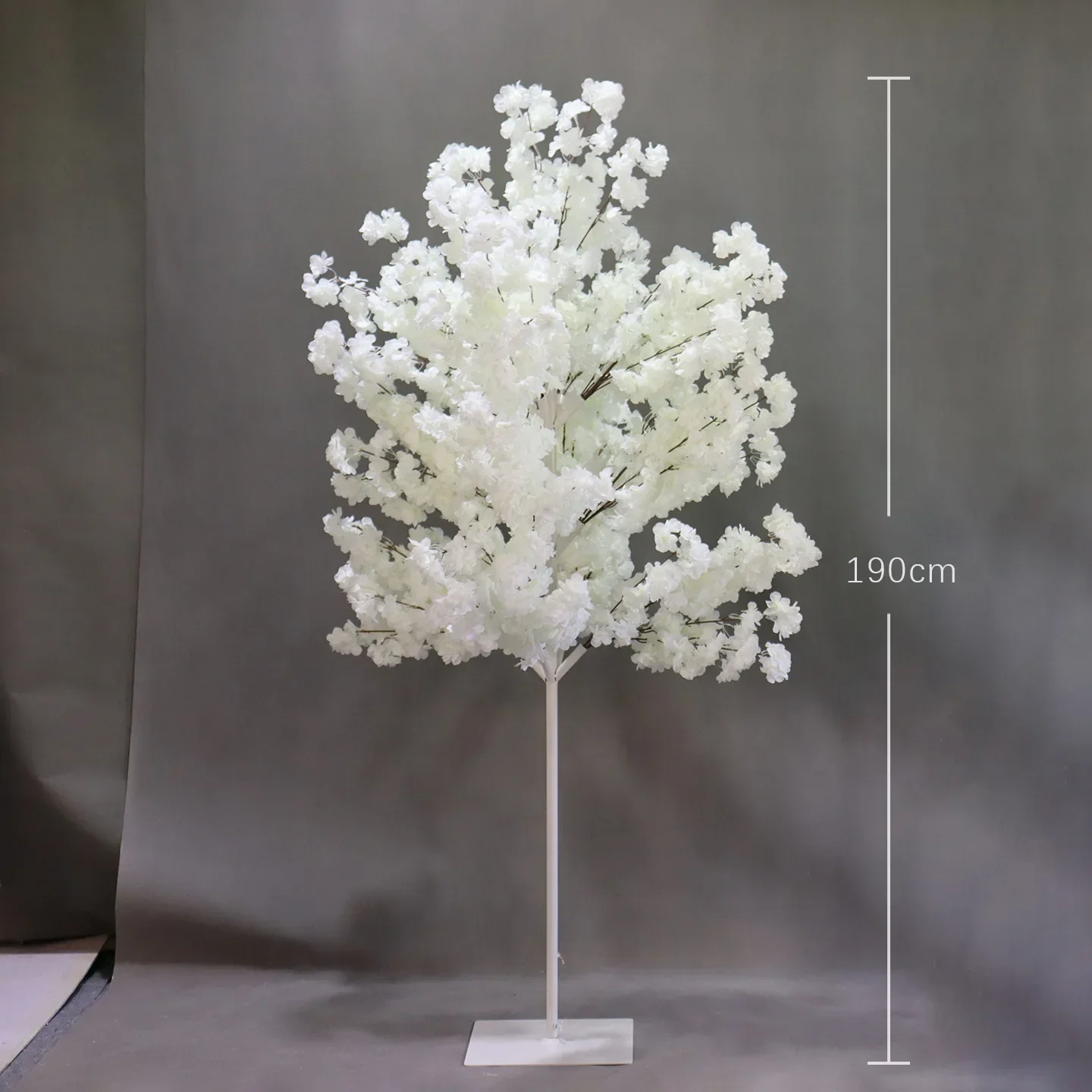 Künstlicher Kirschblütenbaum Wunschbaum 4-teiliger Eisenständer Hochzeits-Tischdekoration Gang-Dekor Sakura-Blumenständer für Party und Hotel – Detail 4