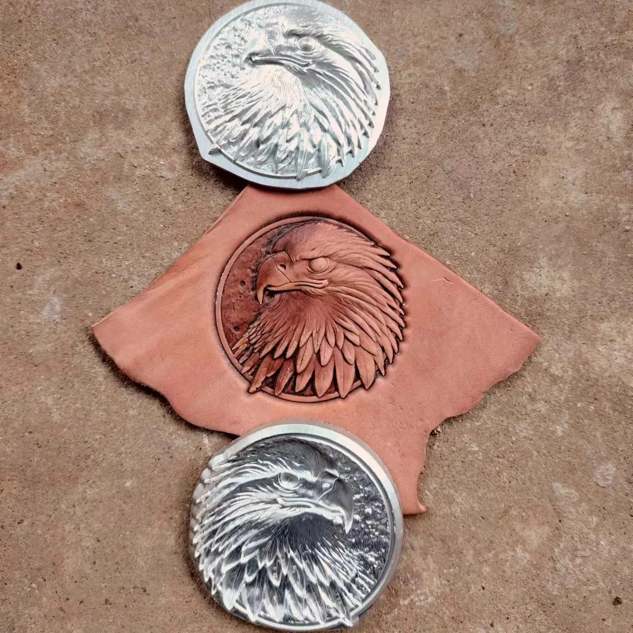 

3D Eagle Head Design Metal Leather Embossing Stamp Mold Carving Stamp Leathercraft Aluminum Metal Stamps Hydraulic Press Mold
