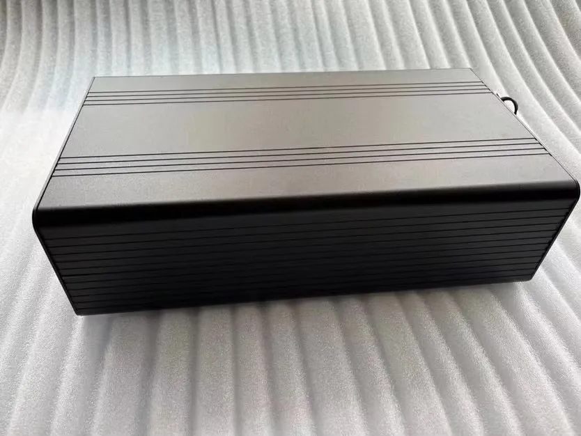 Special Link Aluminum Box Black 168*88*350mm 5pcsBlack  Baffle According to Customer Drawings Custom