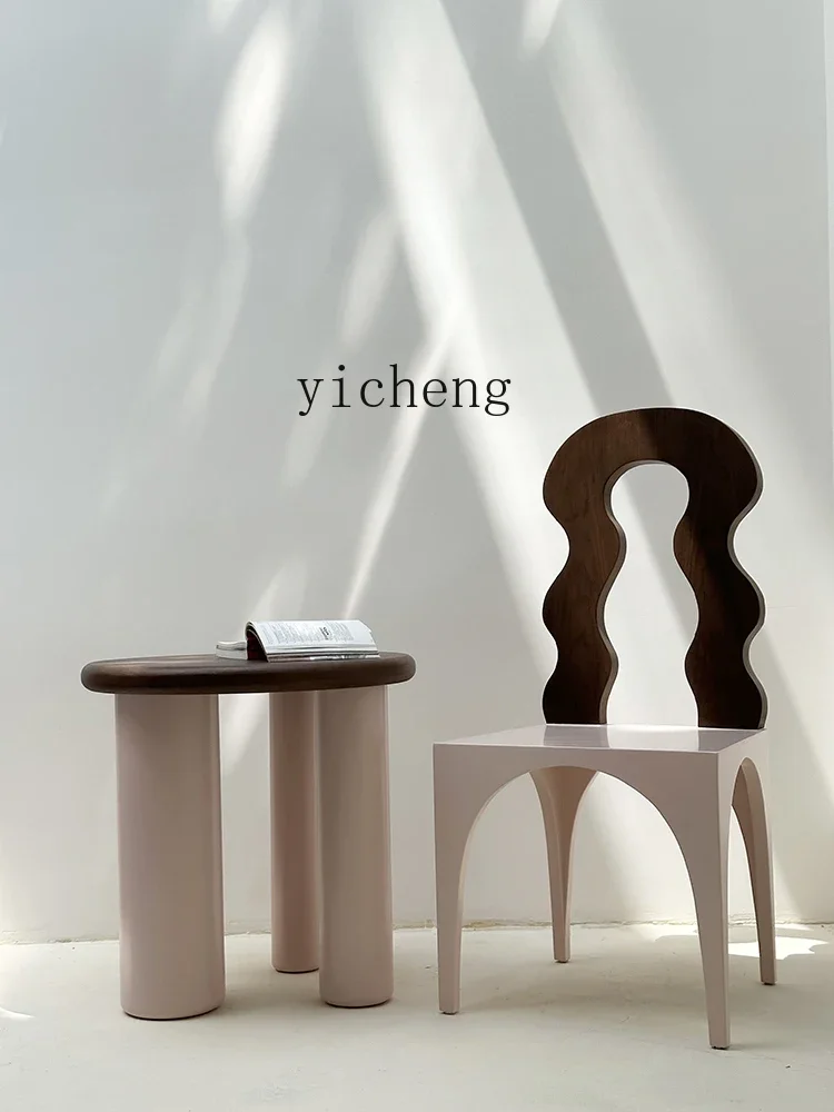 zz solid wood small table, a few antique bedrooms by the sofa, and a few in the corner of the living room