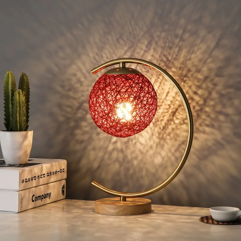 

ng Table Lamp Wedding Room and Bedroom Bedside Lamp Bride Dowry Lights a Pair of Long Bright Lights Red Festive Girlfriend Gifts