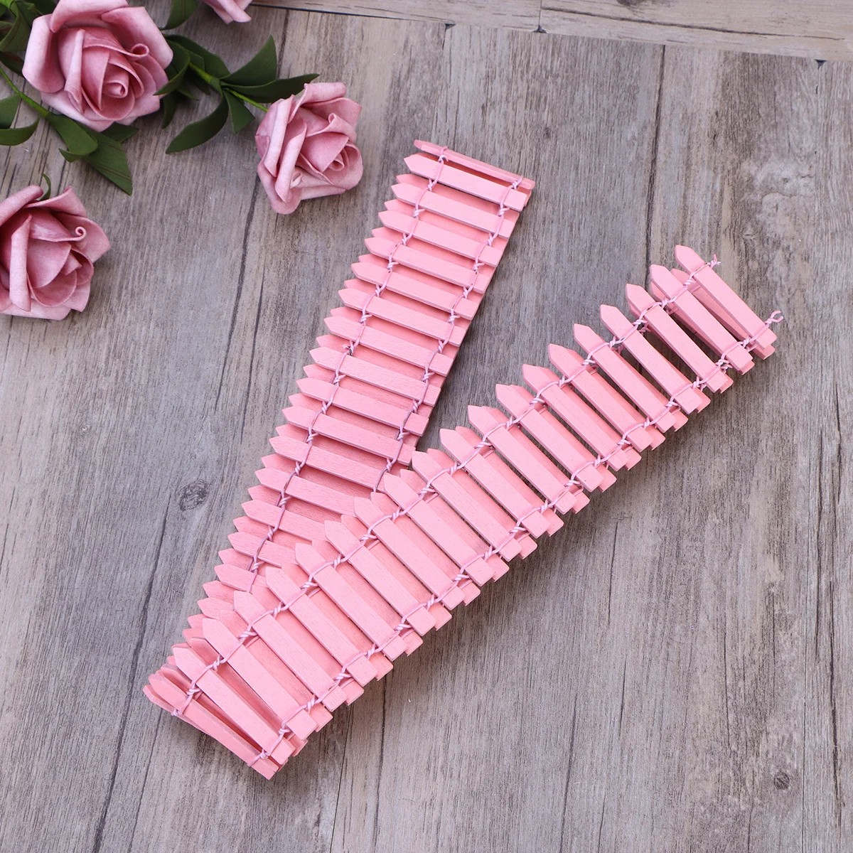 

100cm X 5cm Miniature Wooden Picket Fence DIY Dollhouse Garden Decor Christmas Tree Ornament Pink Micro Landscape Bonsai