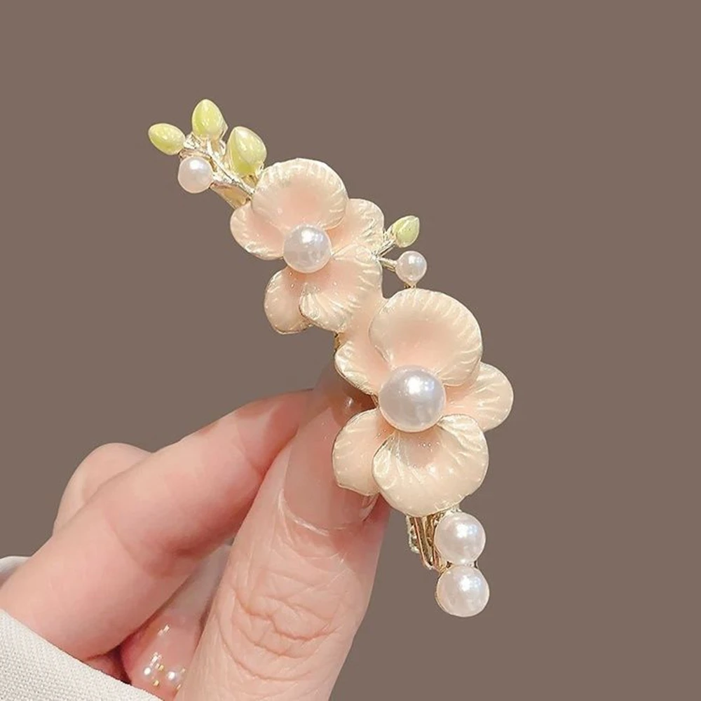 

Temperament Pearl Flowers Hairpins Women Girls Sweet Hair Accessories Exquisite Elegant Headwear
