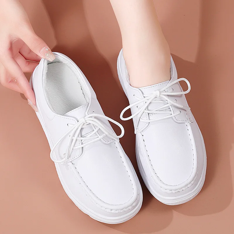 

Women's Soft Soled Lace Up Nurse Shoes Made of Genuine Leather with Thick Velvet Sole for Autumn Winter Anti Slip Work Shoes