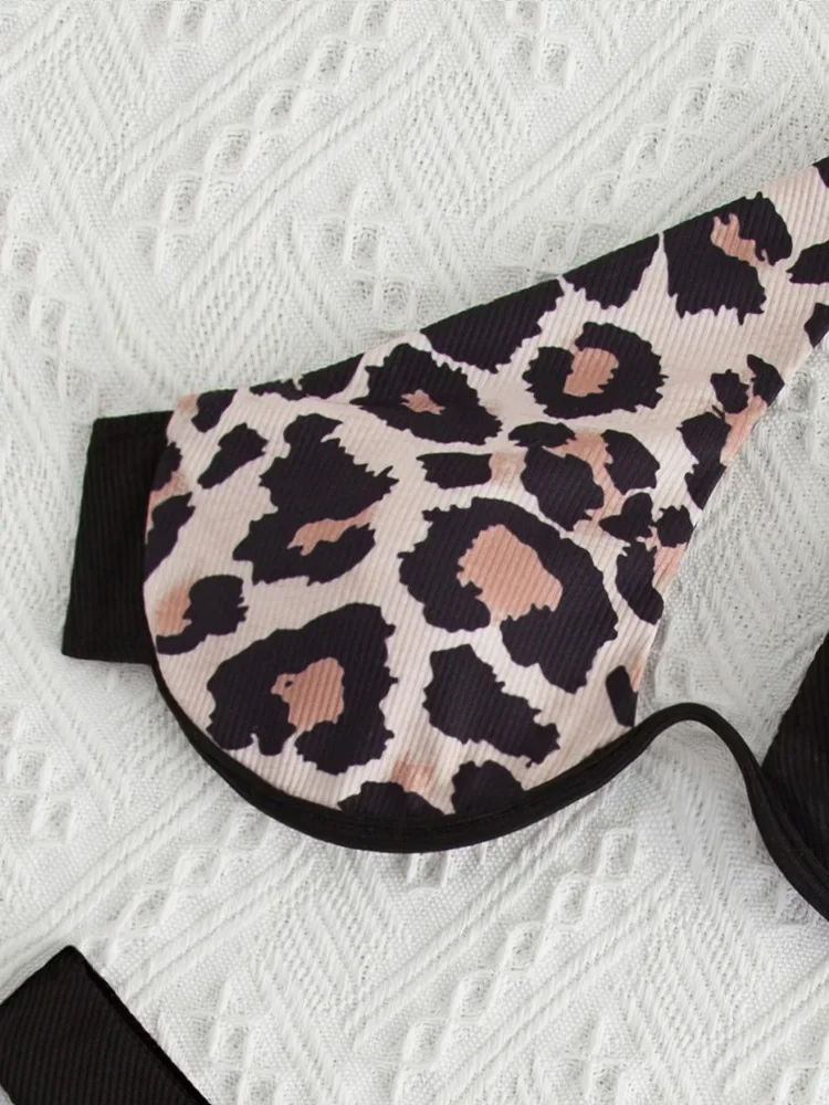 Sexy Leopard One Shoulder Bikinis 2 Piece Set Women Swimsuit High Waist Backless Beach Split Bikinis 2024 New Summer Bikinis Set